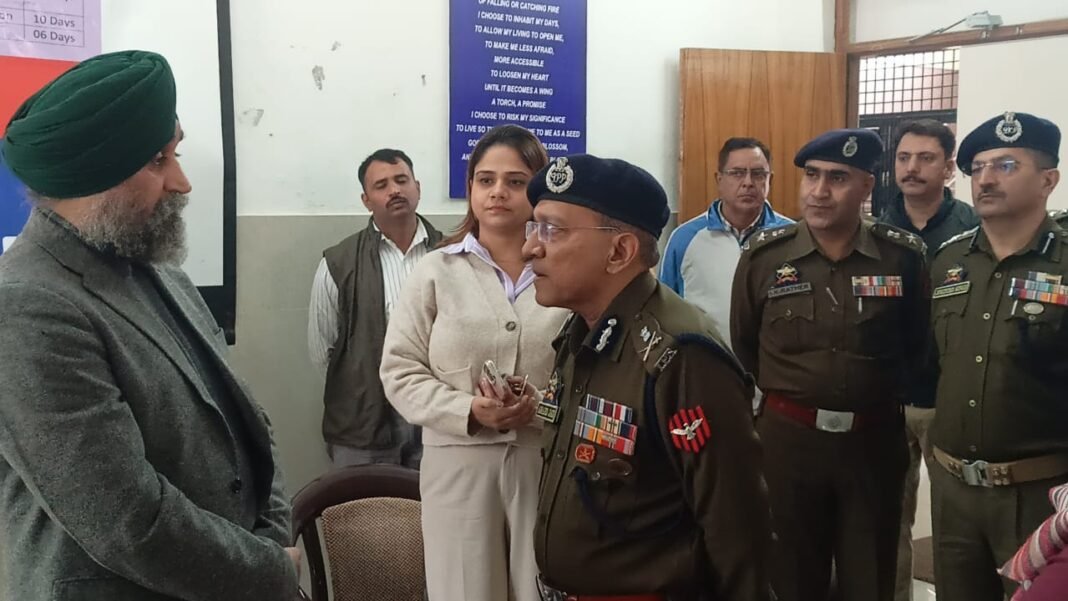 ADGP Jammu zone inspects Drug De-addiction Center in Jammu