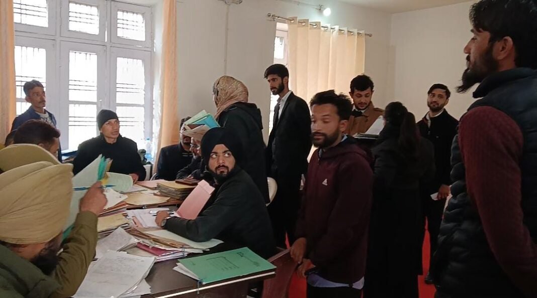 A Day in the Camp Court: Justice Delivered in Kishtwar’s Paddar