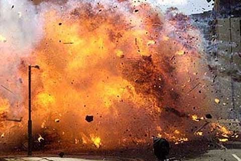 Porter injured in mine blast