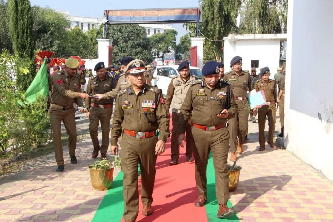 ADGP Jammu zone reviews security, crime in Samba