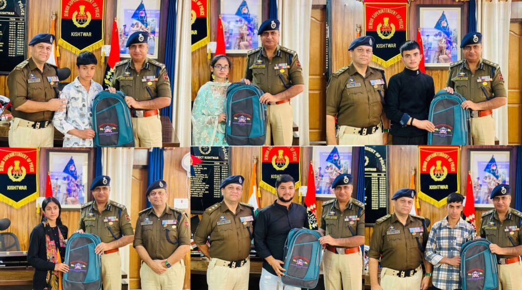 SSP KISHTWAR DISTRIBUTES SCHOOL BAGS TO NOKs OF J&K POLICE MARTYRS
