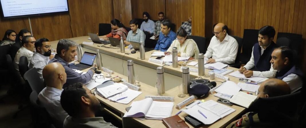 Div Com Jammu chairs Jammu Smart City Limited Board meeting