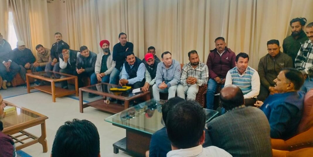 ITI trained CP worker, land donors deputation calls on Javed Rana