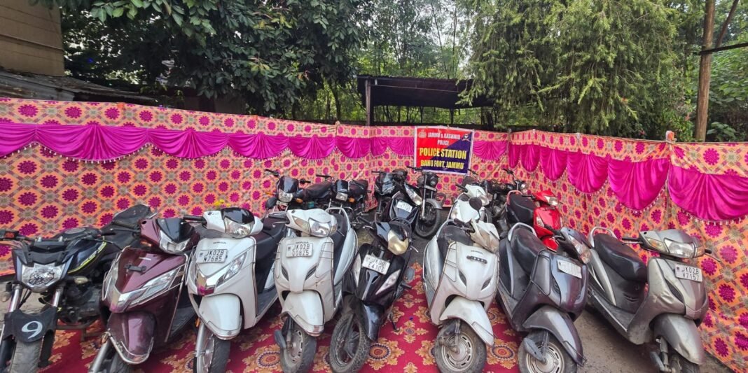 Motor vehicle gang busted in Jammu