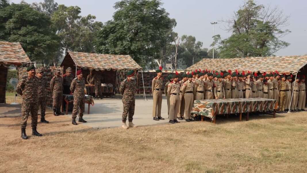 MAJOR GENERAL ANUPINDER BEVLI, ADG, NCC DTE JK&L VISITS ARMY ATTACHMENT CAMP AND INTERACTS WITH CADETS