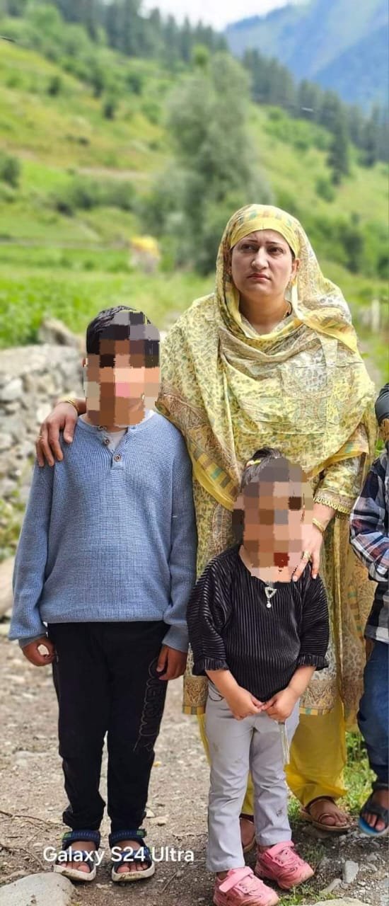 Nov 3 Srinagar Grenade explosion: Injured Bandipora Woman losses battle in Sgr hospital