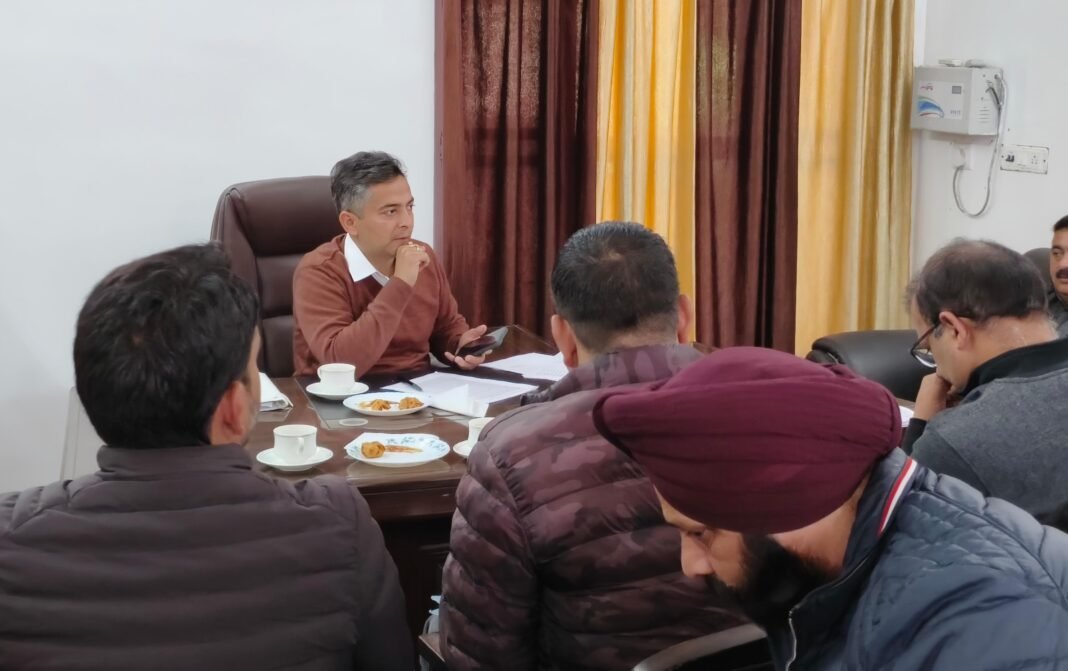MLA Ramnagar chairs Review meeting of PMGSY