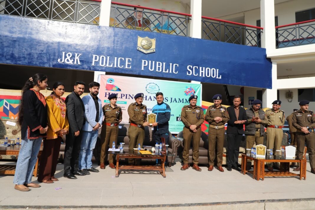 ADGP CID attends valedictory function of “Fast Food Stall Udyami” training program at the Drug De-addiction Center Jammu
