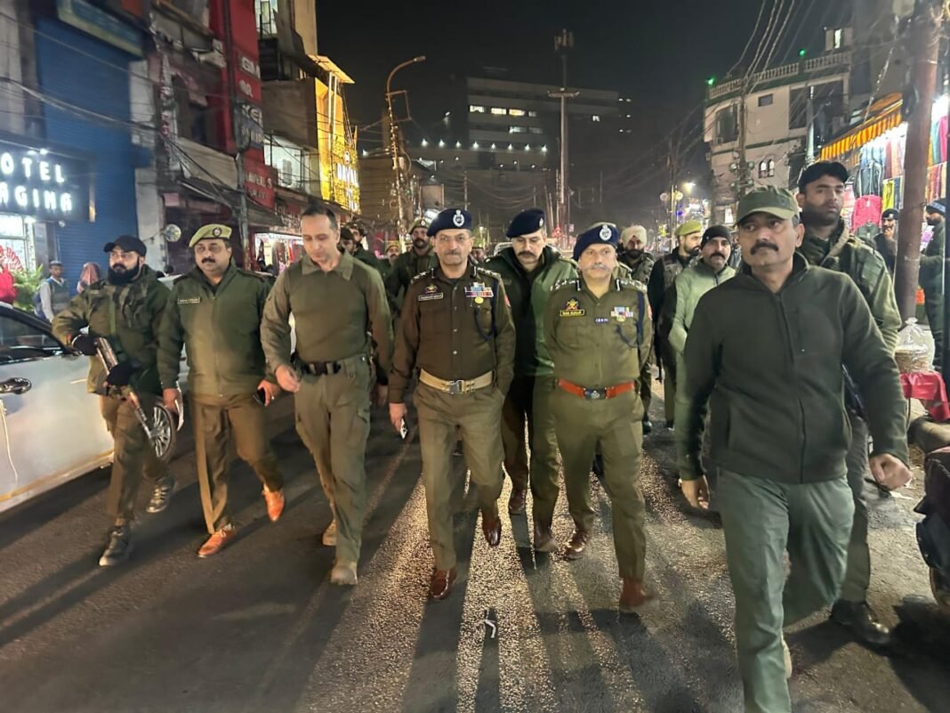 DIG Shiv Kumar Sharma, SSP Jammu Joginder Singh review security of Jammu City