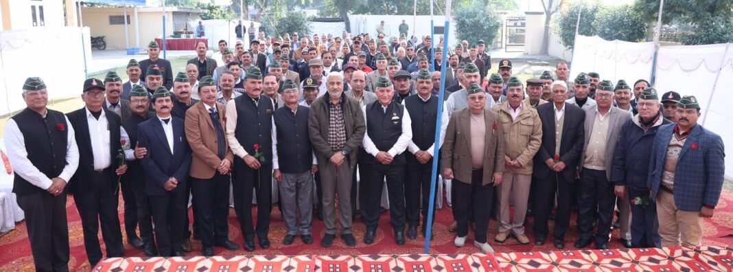 Akhil Bharatiya Purv Sainik Seva Parishad Felicitates Sham Lal Sharma, MLA Jammu North