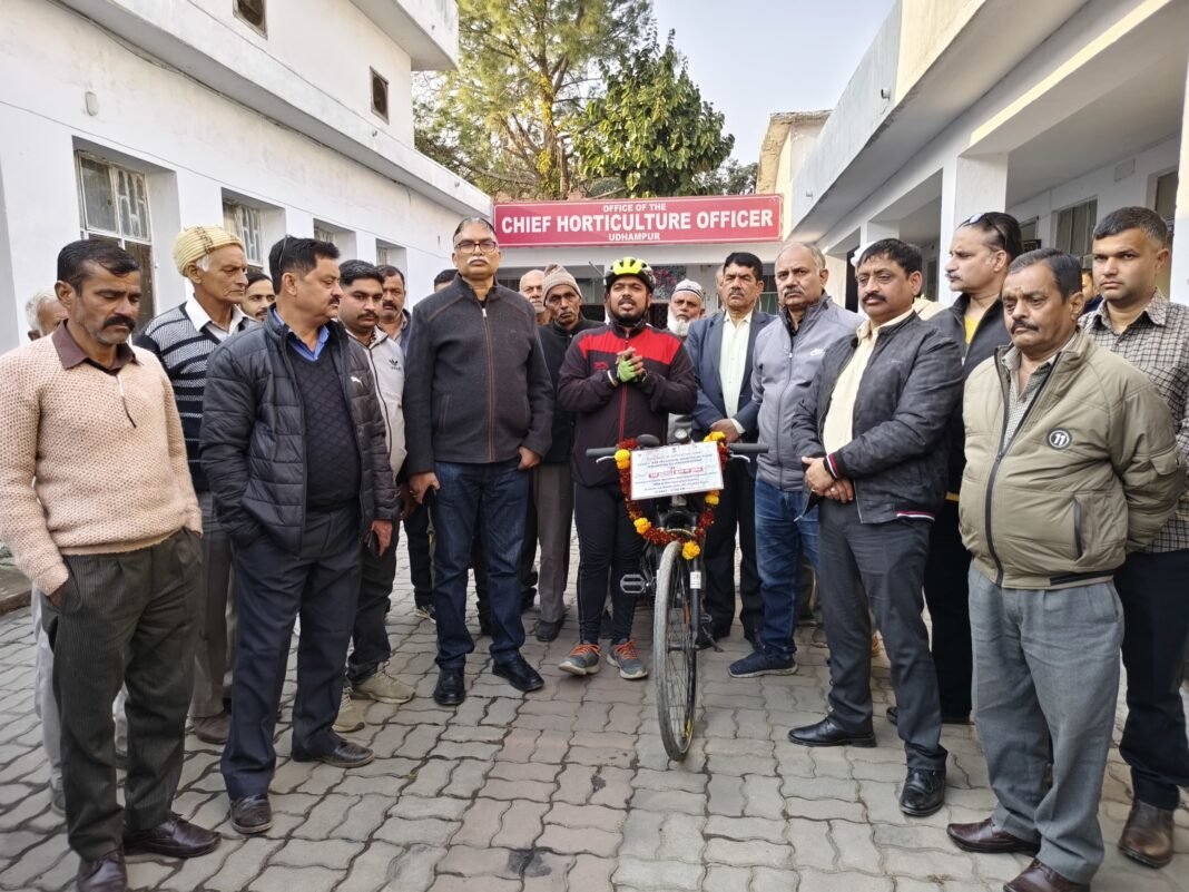 BICYCLE MAN OF INDIA SPREADS AWARENESS ON HADP SCHEME TO THOUSANDS OF FARMERS