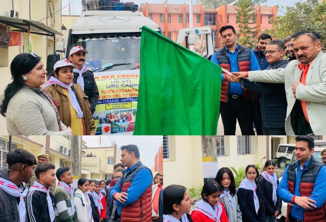 DC Kathua flags-off Red Cross Volunteers to attend National Youth Exchange Programme at Amritsar