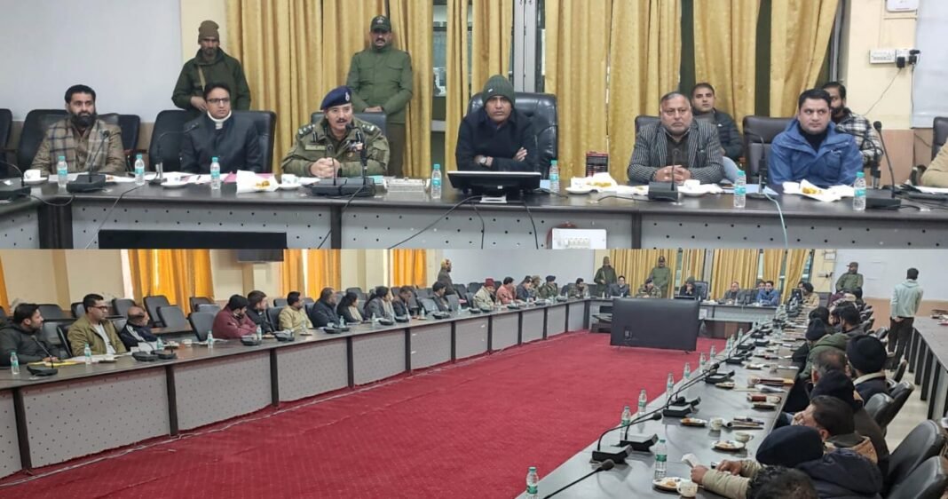 DC Ramban Reviews Arrangements for 76th Republic Day Celebrations