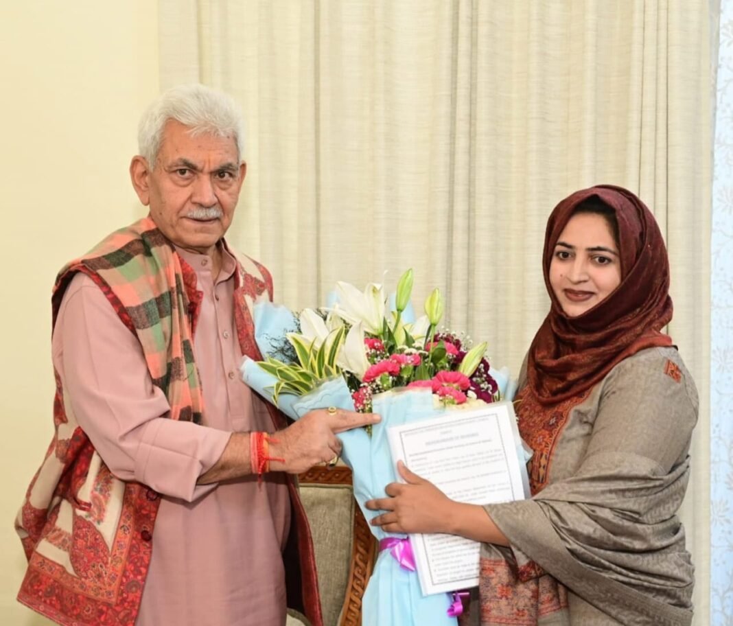 DDC Chairperson Poonch calls on LG