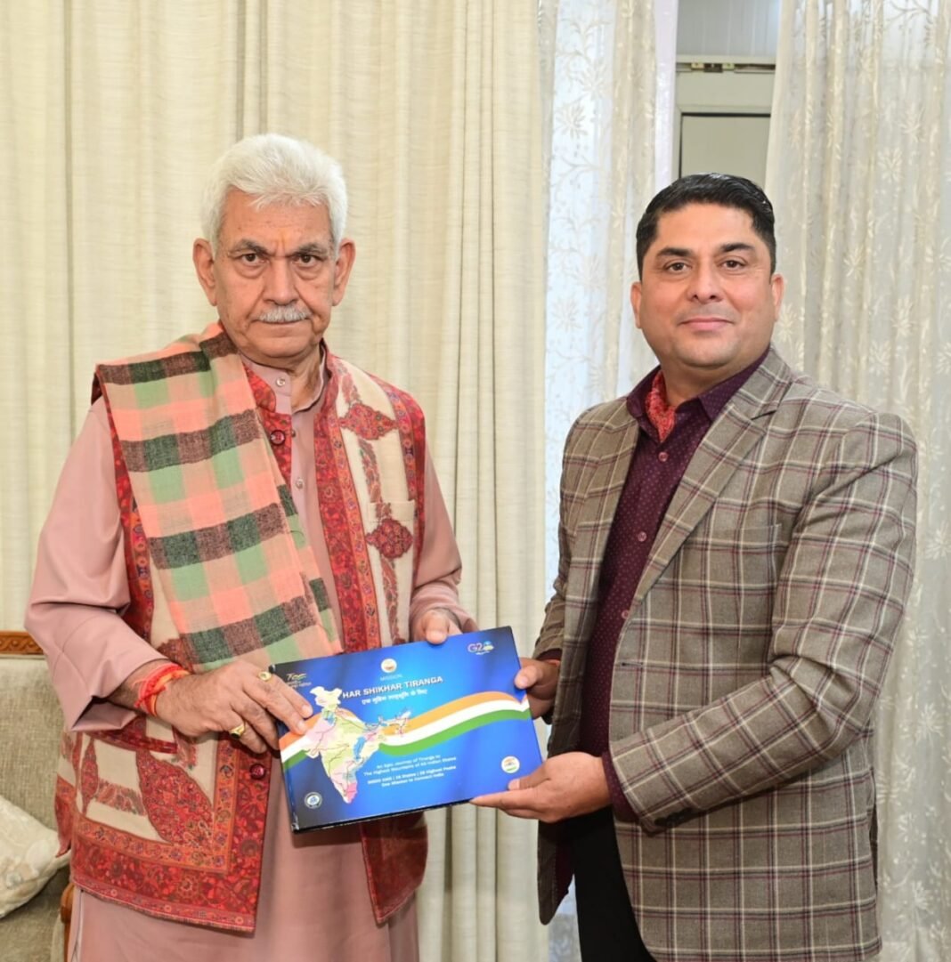 Col Ranveer Singh meets LG