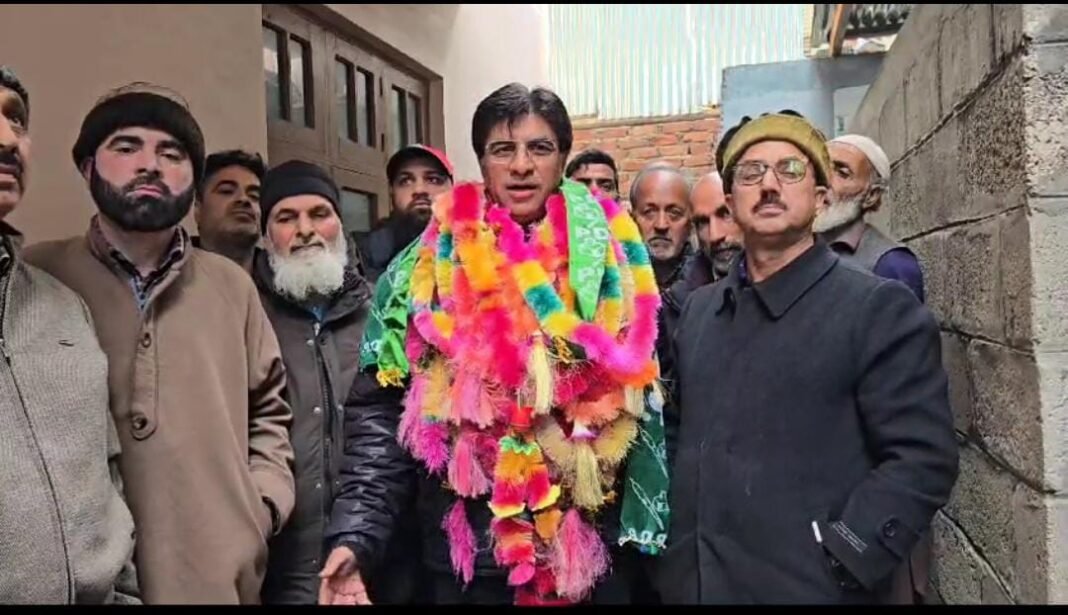 Advocate Sheikh Nasir honoured by PDP Unit Kishtwar on his appointment as Addl Gen. Secretary