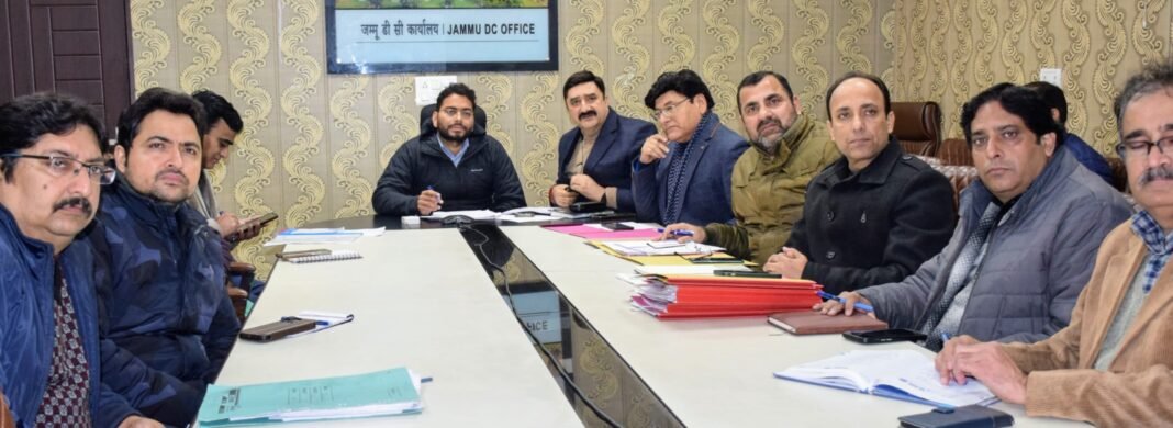 DC reviews establishment, working of Kisan Khidmat Ghars in Jammu district