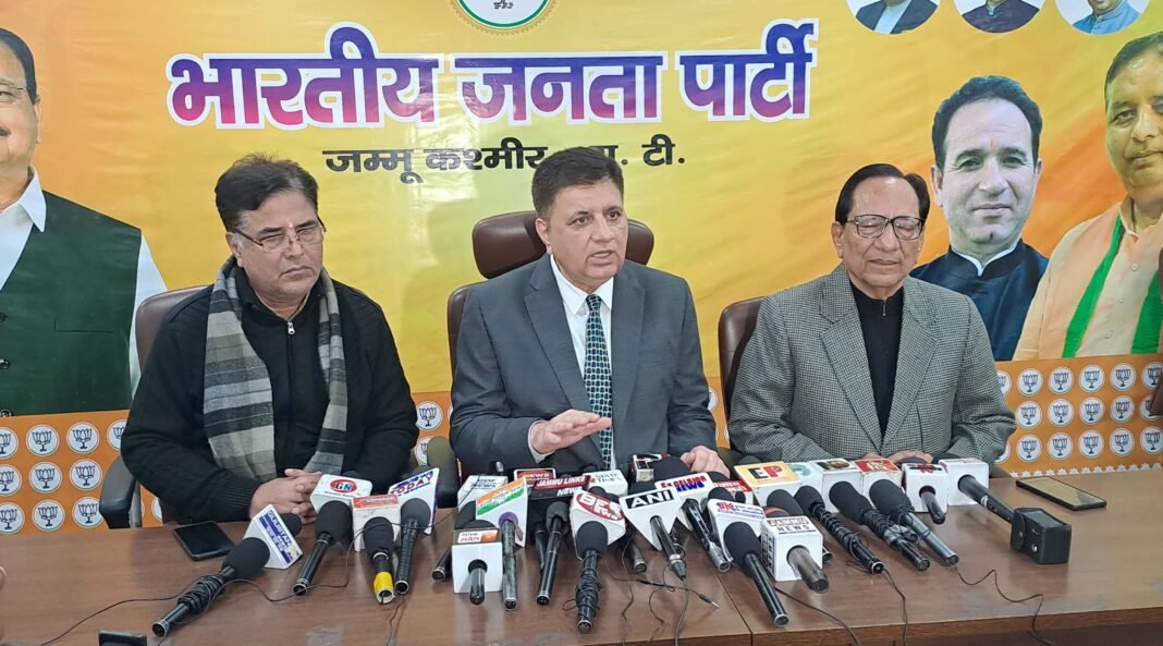 NC Should remove Aga Syed Ruhullah from party for making anti-people statement: Sunil Sethi