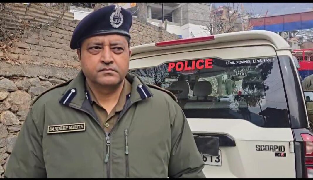 Doda Police and CRPF Stand Vigilant against terrorism, committed to youth protection: SSP Sandeep Mehta