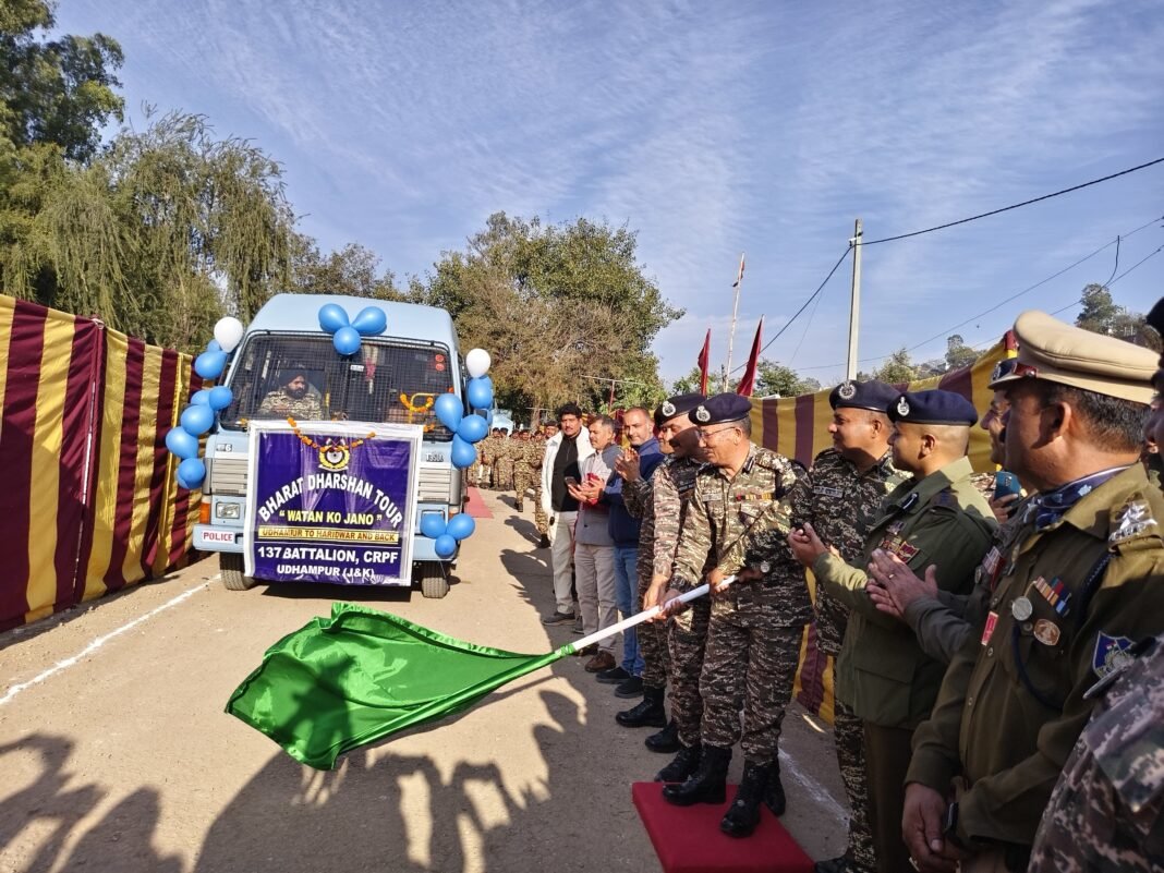 CRPF LAUNCHES EDUCATIONAL TOUR “WATAN KO JAANO” FOR J&K STUDENTS TO EXPERIENCE INDIA’S HERITAGE