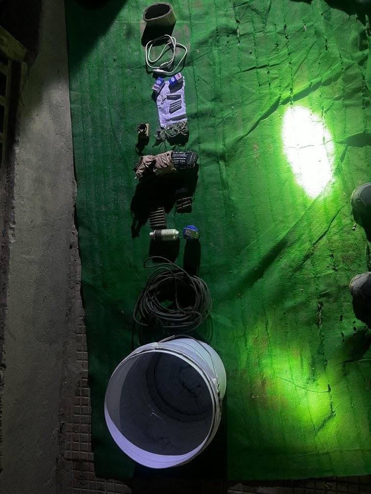 Arms, Ammunition recovered from Awantipora School ahead of Republic Day