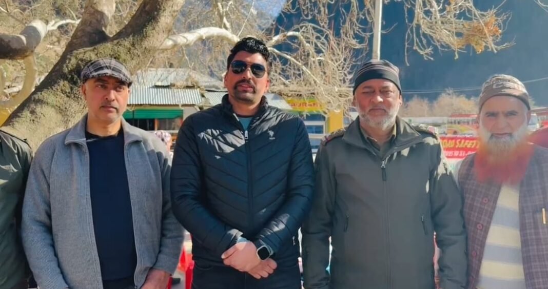 MVD Kishtwar hosts Medical Camp for drivers transporters at Paddar