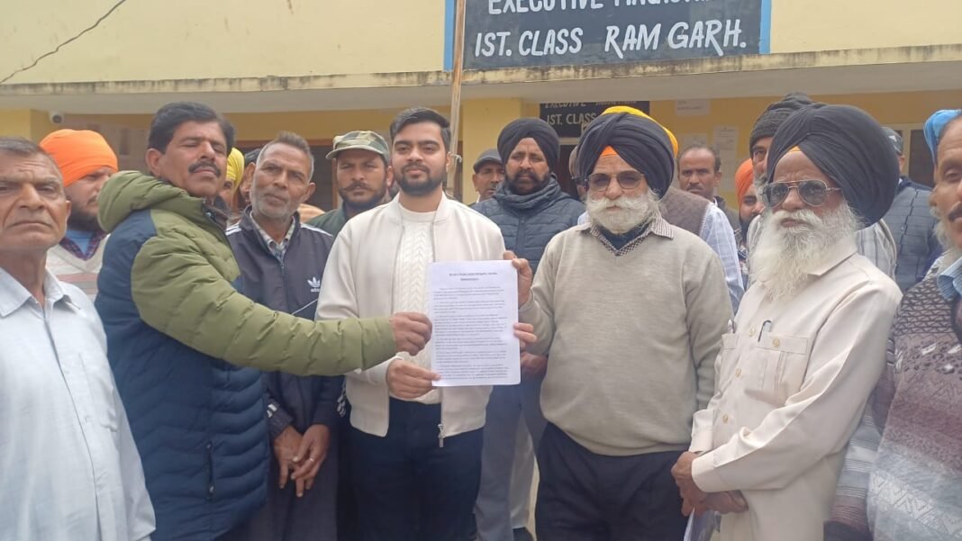 Border Kissan Union submits memorandum to Chief Minister over power, land, irrigation issues in Ramgarh, Samba