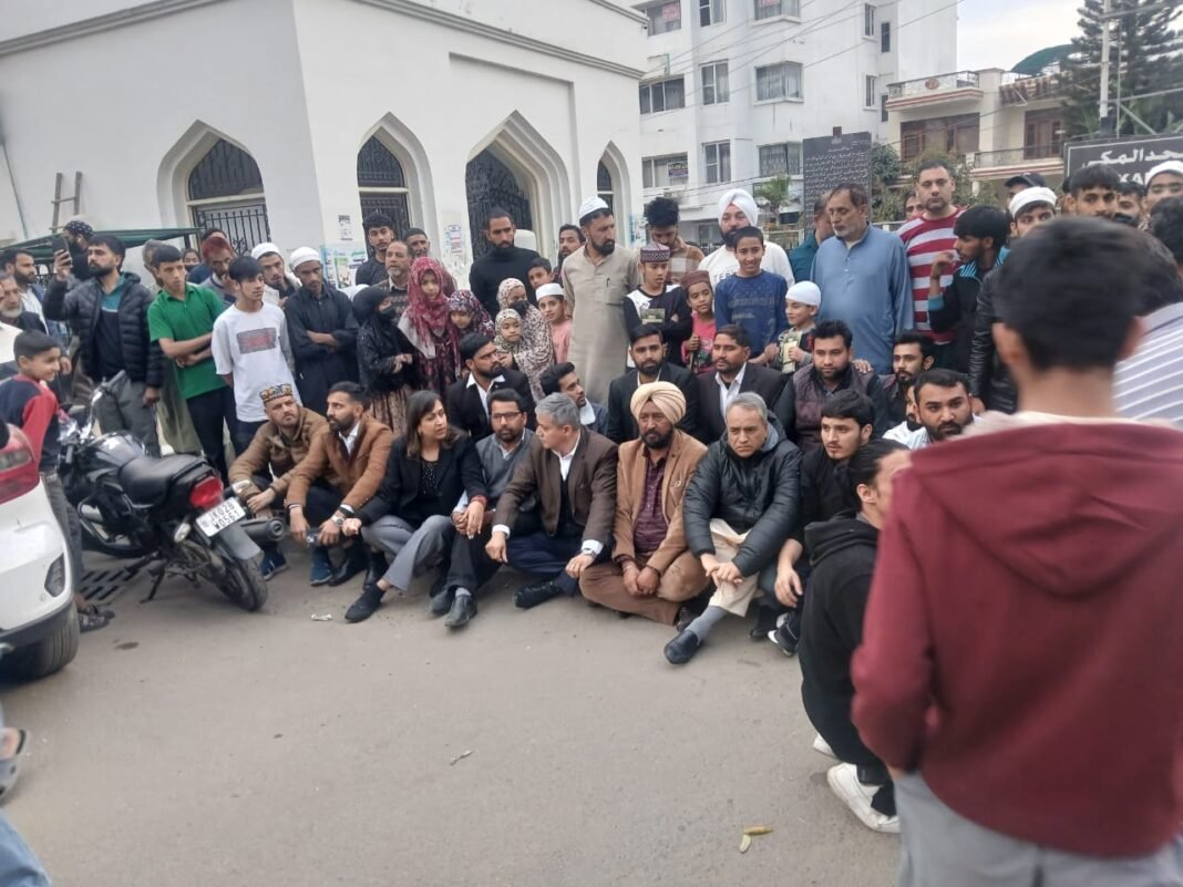 Civil Society demands CBI Probe into Makhan Din’s death, seeks intervention of PM, HM, LG, CM