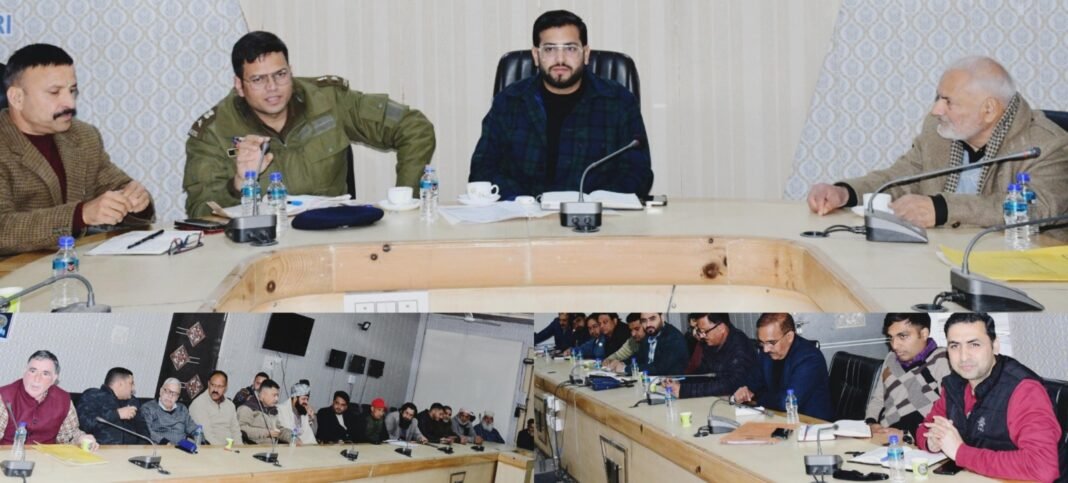 DC Rajouri reviews arrangements for Mahashivratri, Ramazan
