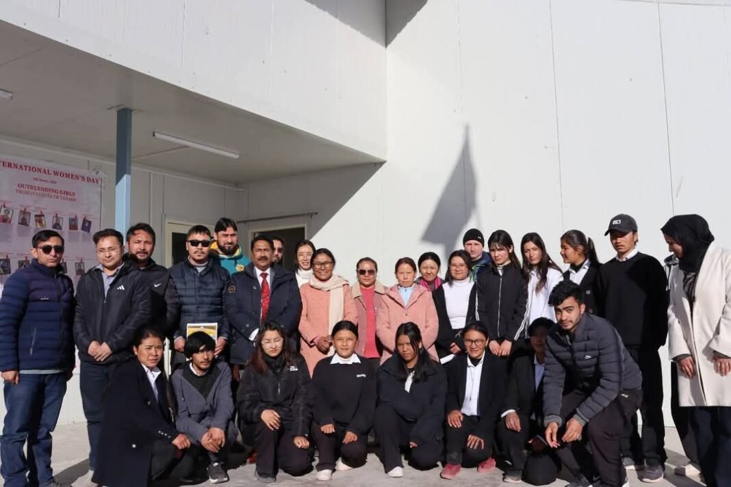 Vice Chancellor, University of Ladakh, Pays his Maiden Visit to GDC Khaltse