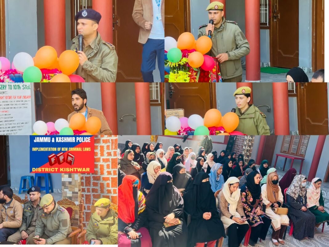 J&K Police District Kishtwar Organizes Awareness Program on New Criminal Laws and Women’s Safety