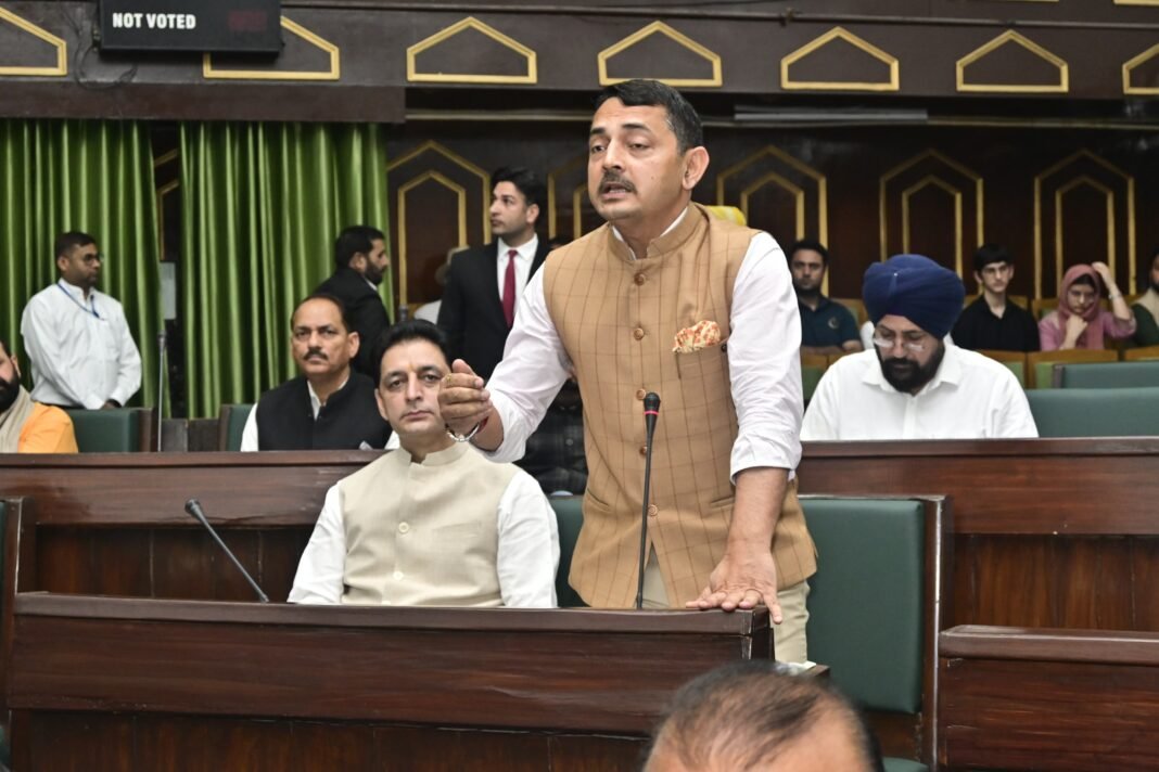 Pathania Corners Government Over Inertia on Gair Mumkin Khad Issue