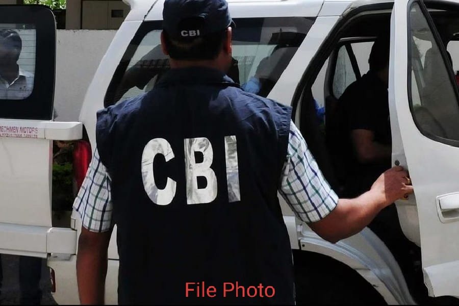 CBI Arrests J&K Govt Officer for Accepting Rs. 50,000 Bribe via UPI in Recruitment Scam