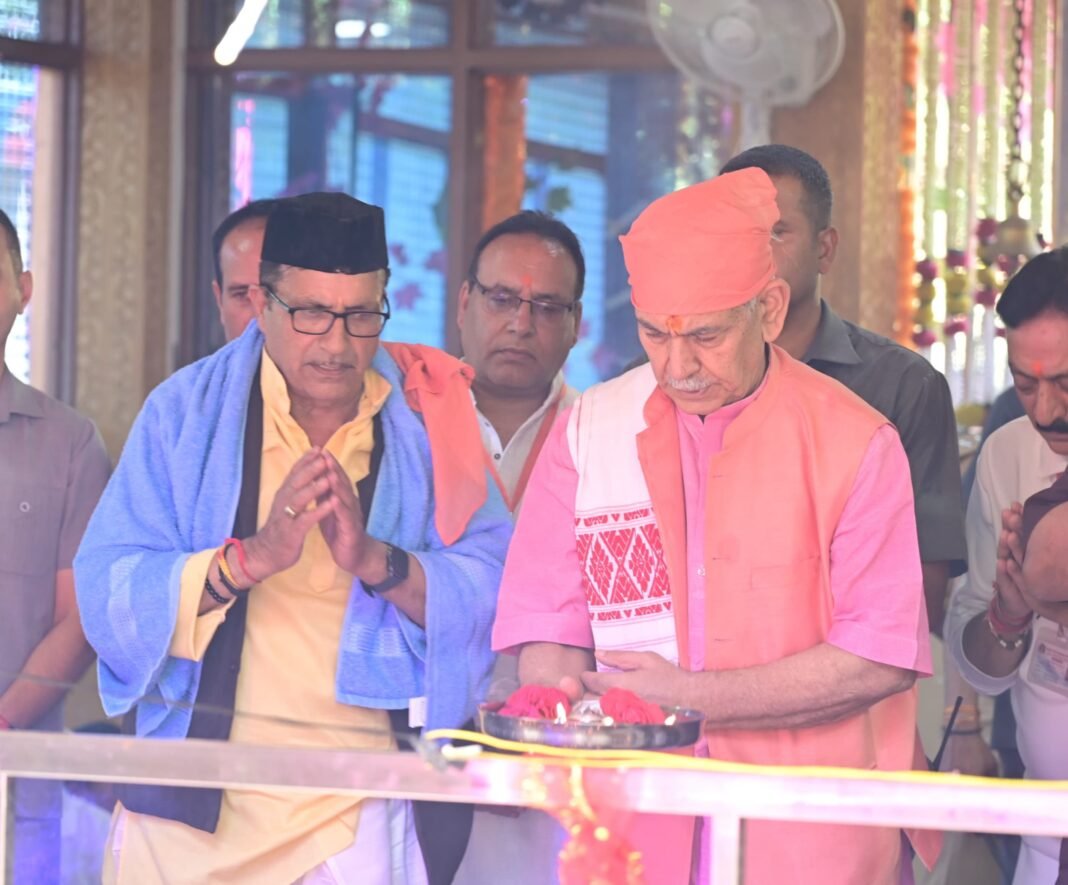 Lieutenant Governor pays obeisance to Maa Zeashta Devi on the auspicious occasion of “Zeashta Mata Jayanti”