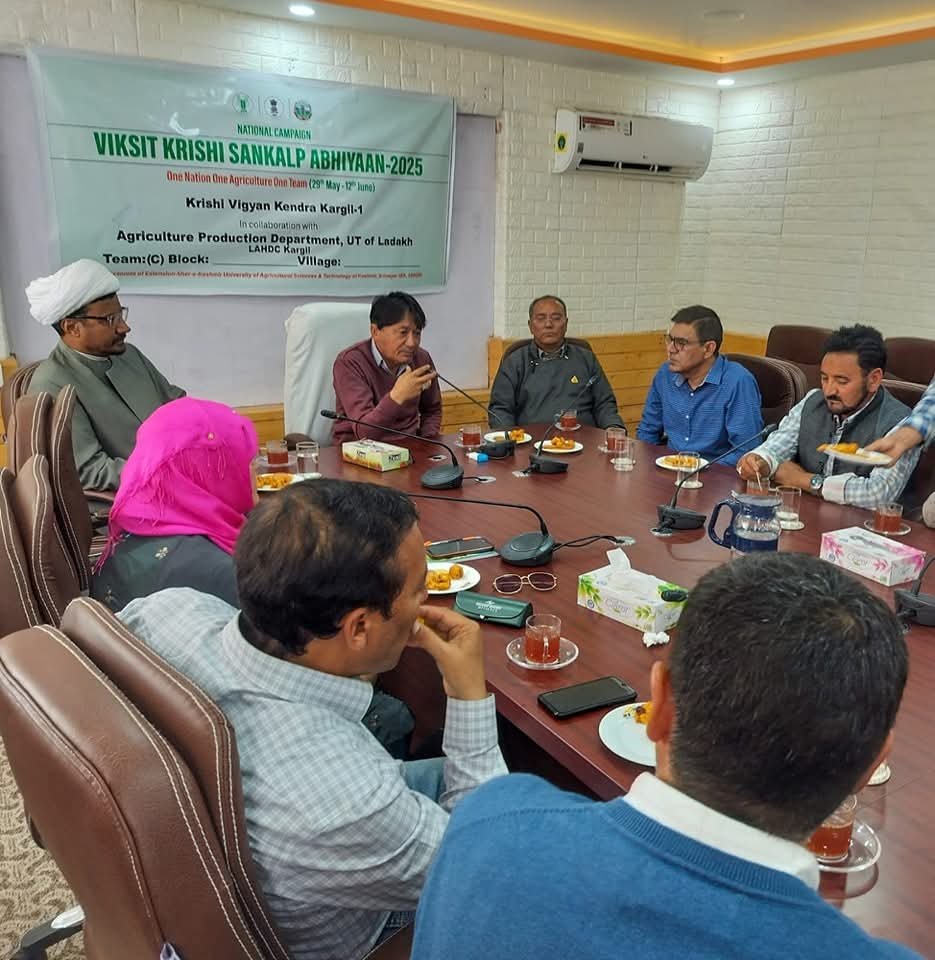 Acting CEC, Kacho Feroz launches Viksit Krishi Sanklap Abhiyan 2025 to educate 25,000 farmers in the district