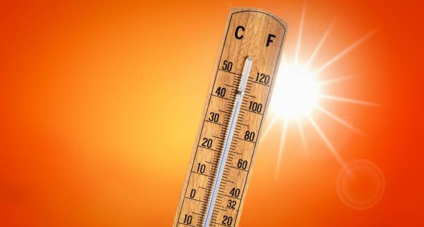 Mercury Soars in J&K: Several Areas Record Temperatures 5–7°C Above Normal