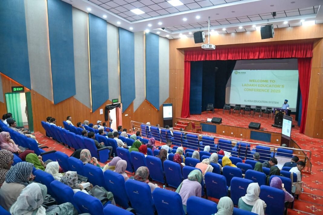 CEC Dr. Mohd Jaffer Akhoon Reaffirms Commitment to Educational Advancement at Al-Kisa Foundation Conference