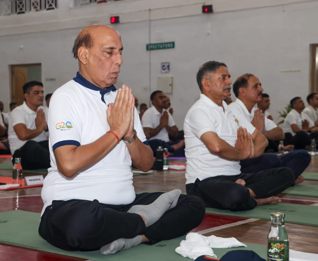 Raksha Mantri leads Armed Forces in celebrating International Day of Yoga 2025 at Udhampur, J&K; Performs various asanas & breathing exercises with 2,500 soldiers