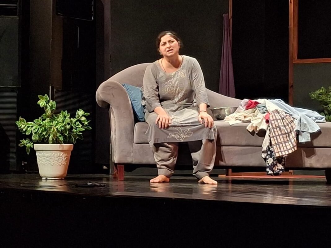 Dogri Play “Chanchlo” – mesmerize audience at Abhinav Theatre