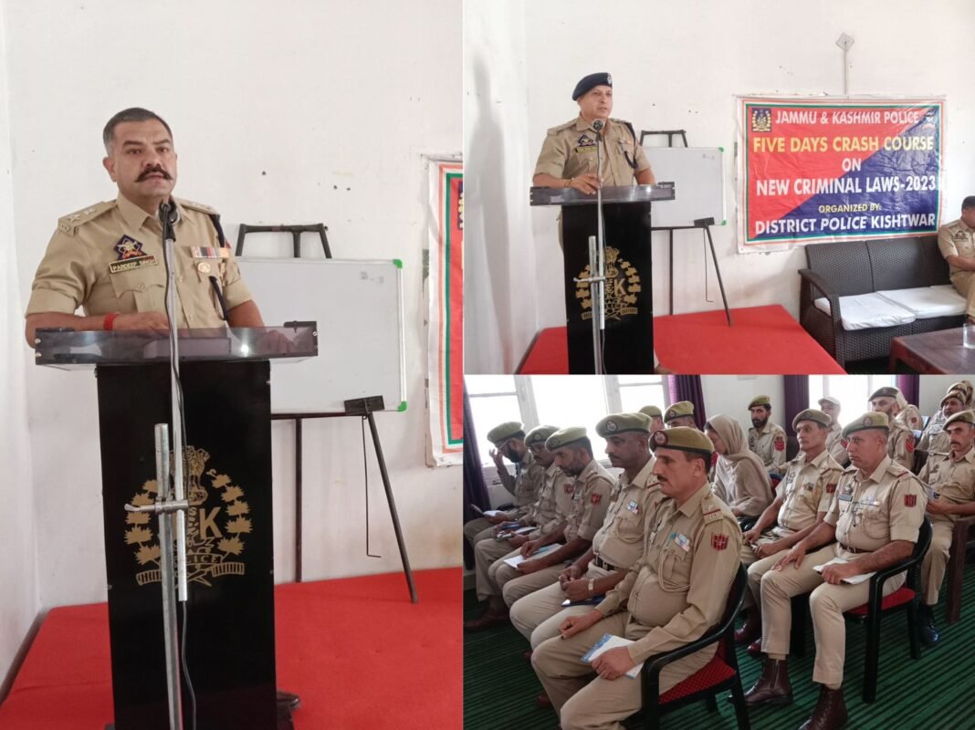 Kishtwar Police Sets the Tone for Legal Transformation: 5-Day Intensive Course on New Criminal Laws-2023 Kicks Off
