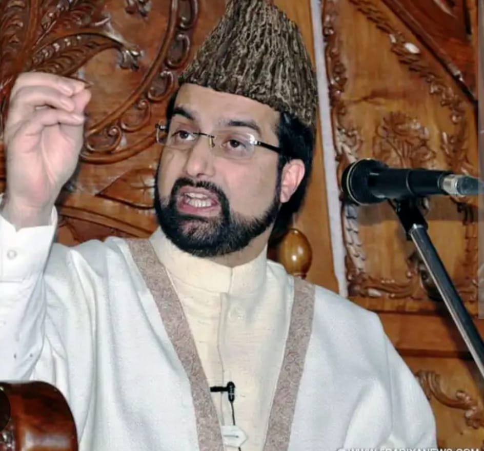 Mirwaiz Hails J&K MPs’ Unified Stand in Parliament, Urges Centre to Heal “Dil Ki Doori” Through Dialogue
