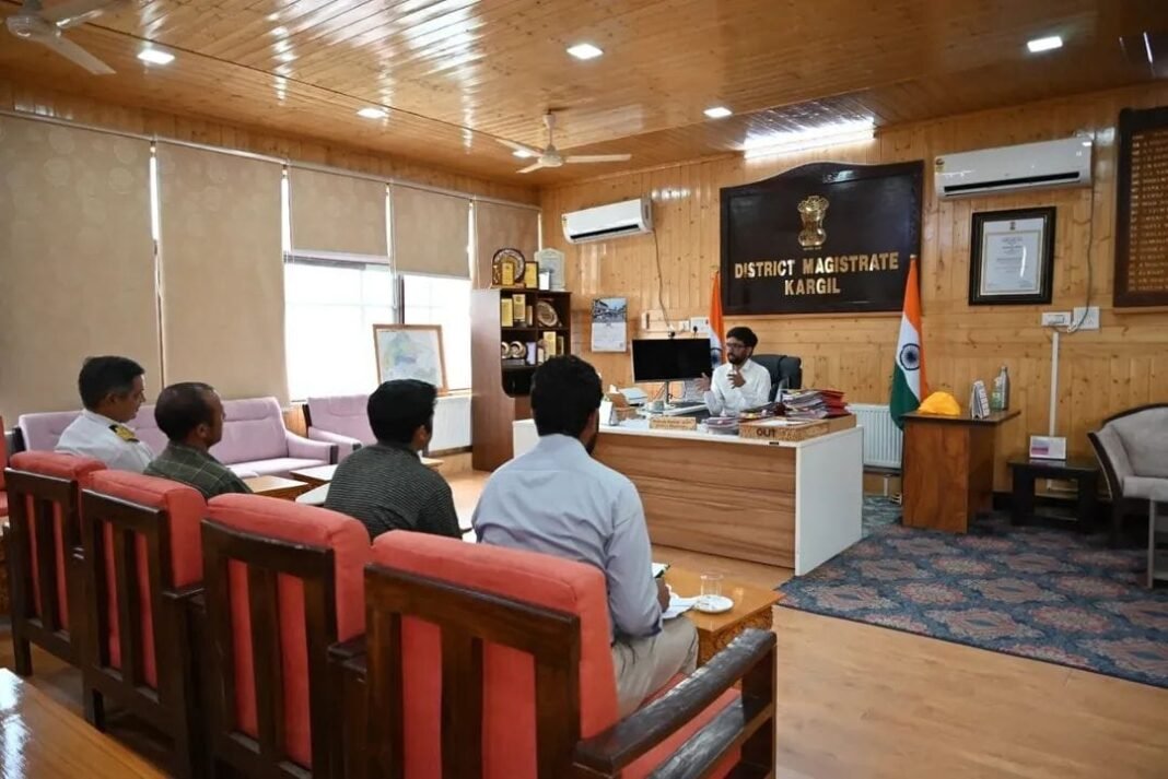 Zila Sainik Welfare Board delegation calls upon DC Kargil