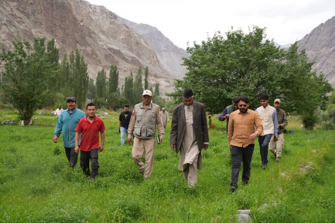 DC Leh Visits Bogdang, Turtuk, Tyakshi, and Thang; Reviews Development Needs and Grievances in Border Villages