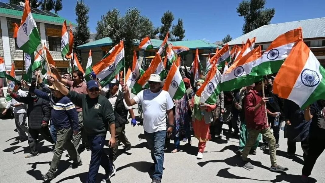 Har Ghar Tiranga – Har Ghar Swachhta: Cleanliness drive held at Zanskar