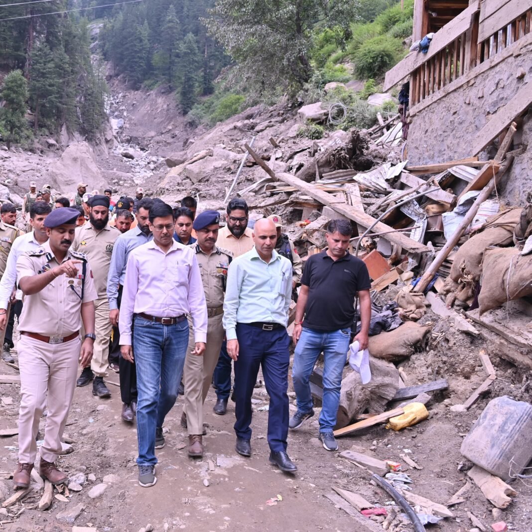 Principal Secretary Home Visits Chashoti to Oversee Rescue Efforts After Tragic Cloudburst in Kishtwar