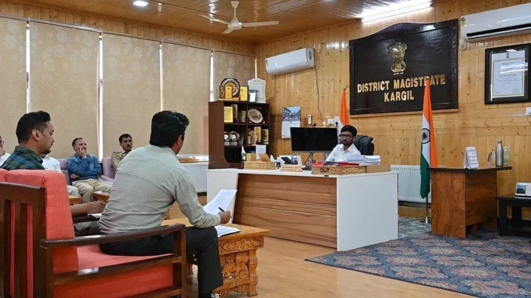 DC Kargil Chairs Meeting to Review Arrangements for LG Horse Polo Cup 2025