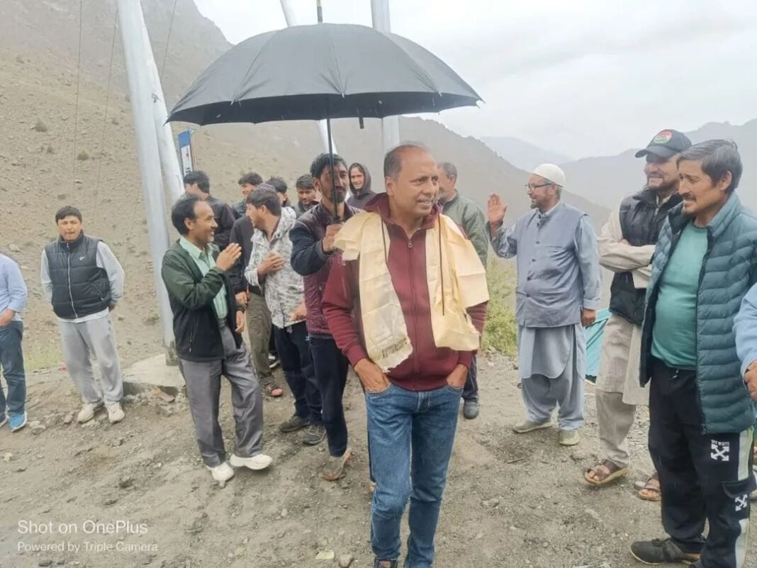 Administrative Secretary, UDH Ladakh Visits Old Bazar, Dak Bungalow and District Library Kargil