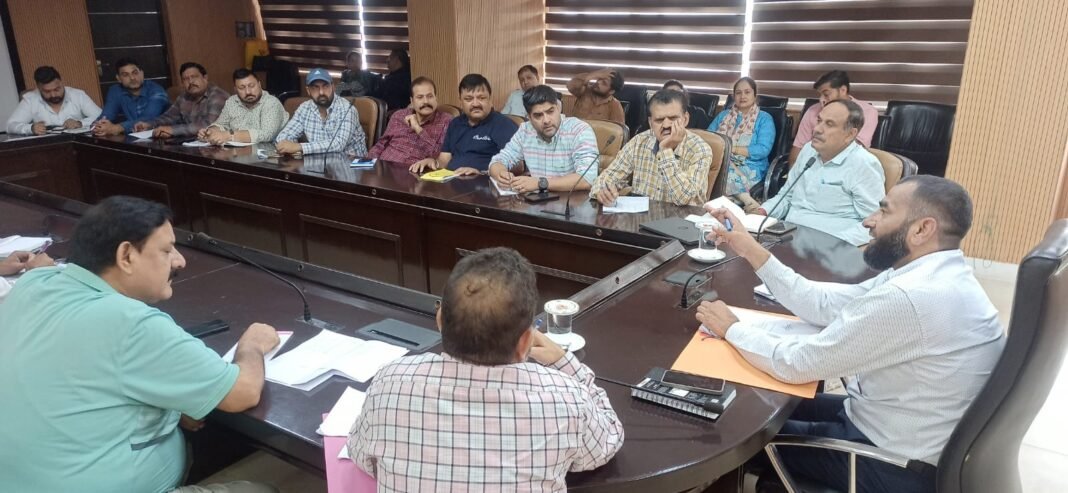 JMC reviews sanitation, waste management and cleanliness measures across Jammu city