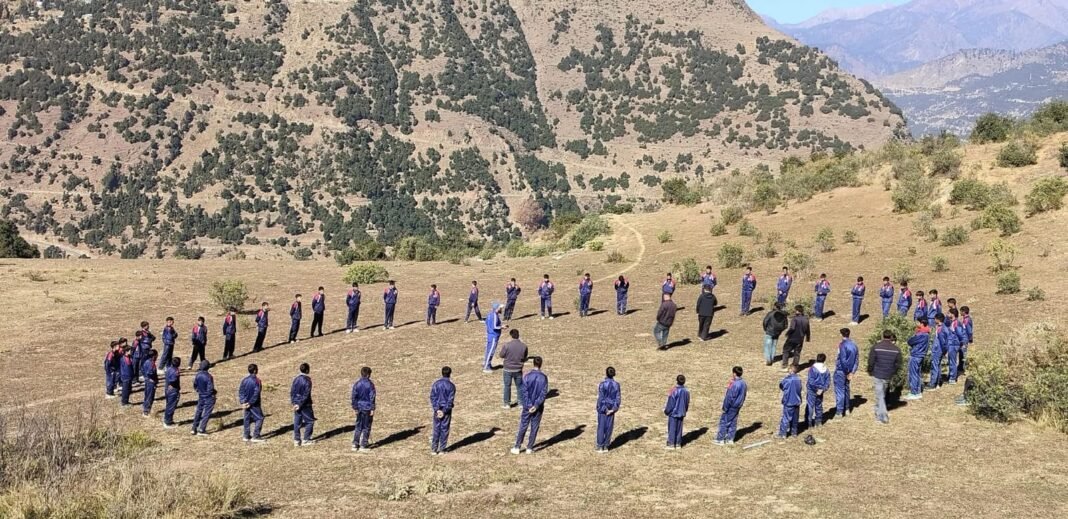 Department of YS&S Kishtwar Leads Another Successful Day of the District Trekking Expedition