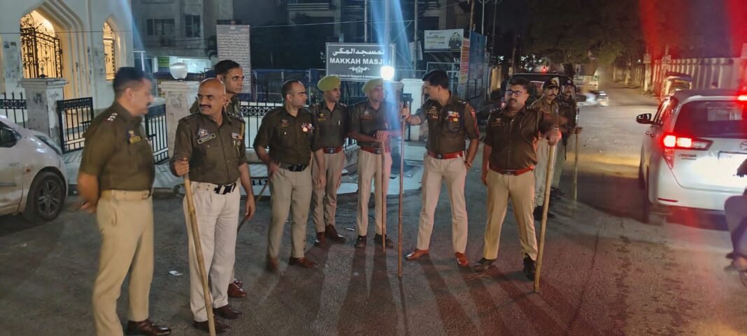 Jammu Police, South Zone Conducts On-Foot Area Domination in Bathindi